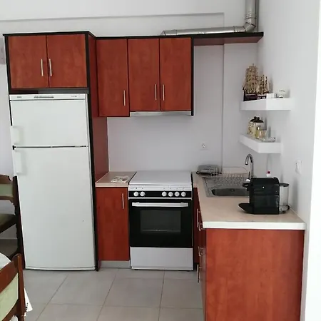 Almira Ghouse Apartamento
