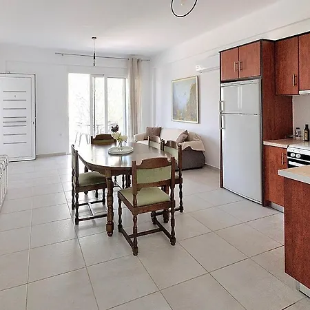 Almira Ghouse Apartment *